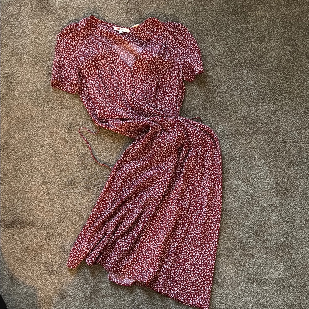 NWOT- Levi's Red Floral Midi Dress
